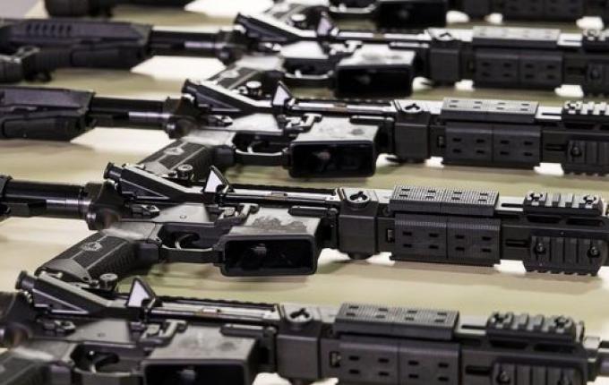 Governo de SC anuncia a aquisição de 350 novos fuzis israelenses para a Polícia Civil