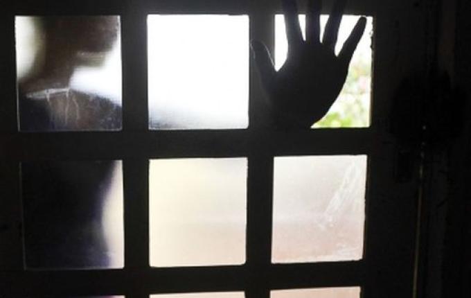 Homem da região é preso por manter filha de 12 anos em cárcere privado no Paraguai