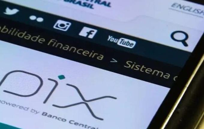Governo Lula volta atrás e revoga regras do Pix após pressão, críticas, golpes e fake news