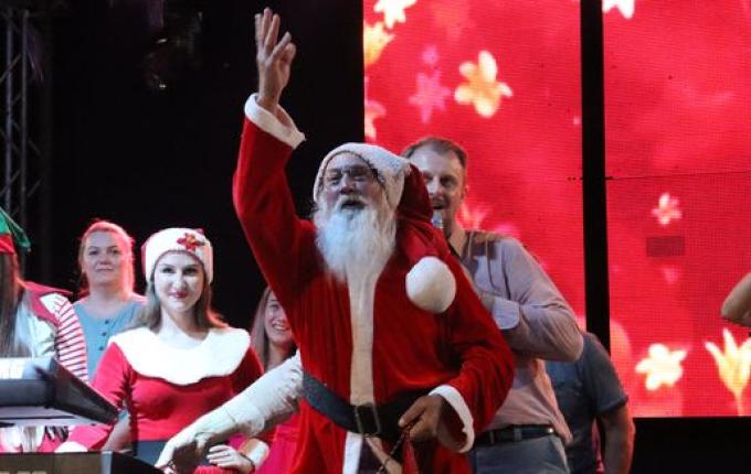 São Bernardino faz abertura do Natal Luz