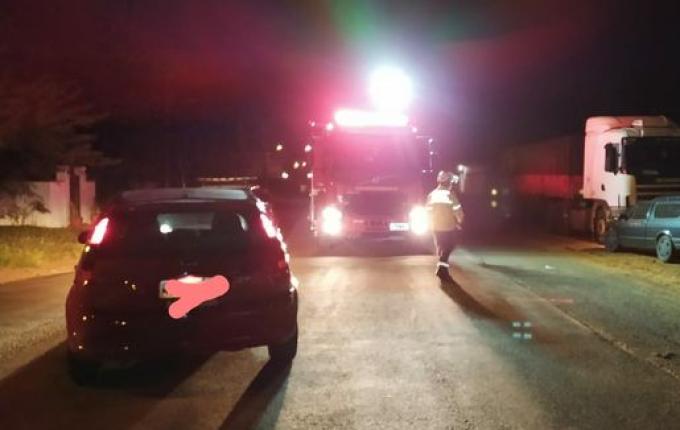 Colisão entre carro e caminhão deixa feridos em Campo Erê