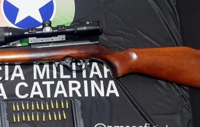 PM apreende arma de fogo em São Miguel do Oeste