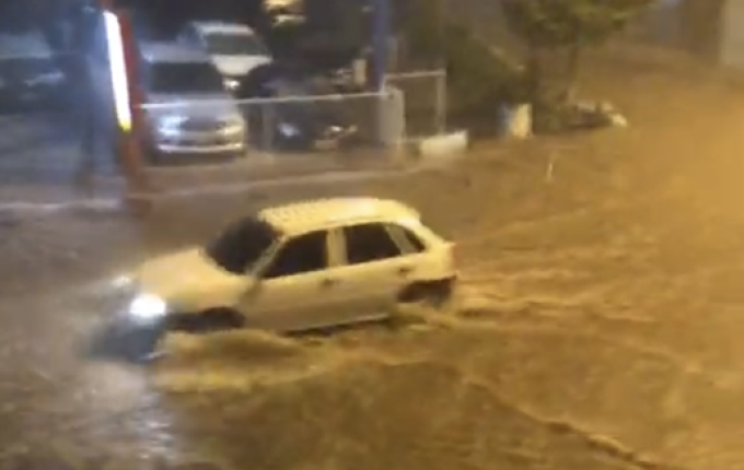 VÍDEO: Chuva, vento e granizo causam prejuízos em Palma Sola