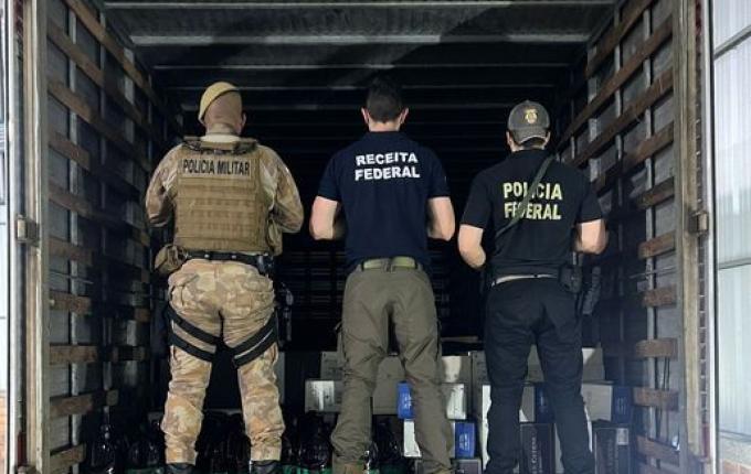 Depósito com contrabando é encontrado em Guarujá do Sul