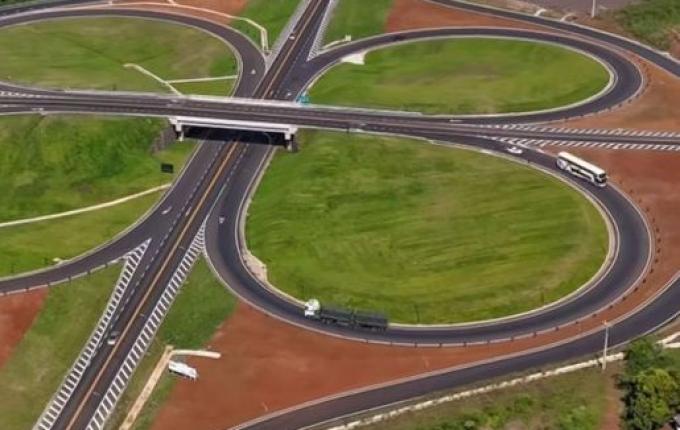 Elevado de R$ 38 milhões entre BRs 282 e 158 já abre novo corredor logístico em SC