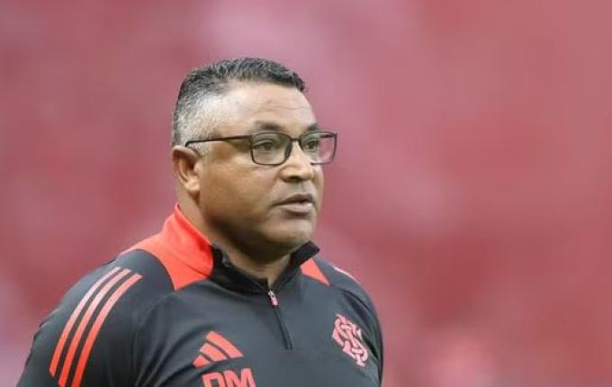 Inter demite o técnico Roger Machado