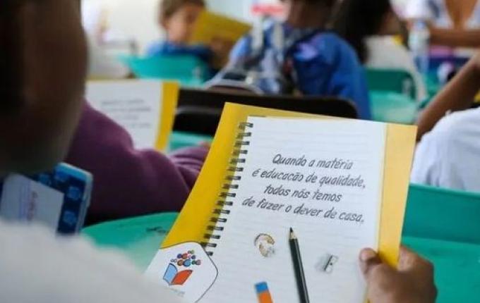 Santa Catarina recebe R$ 1 bilhão do BNDES para projetos de saúde e educação