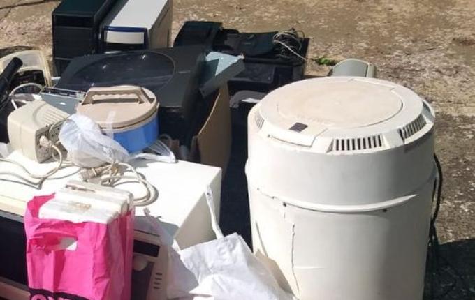 Em cinco dias, SMOeste coleta uma tonelada de lixo eletrônico