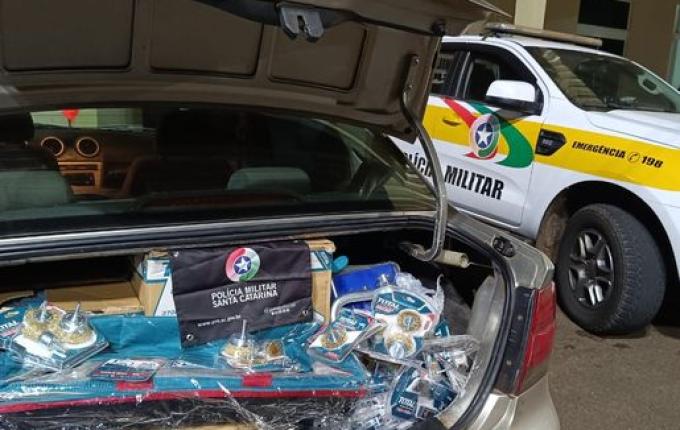 Polícia Militar Rodoviária apreende produtos contrabandeados na SC 163