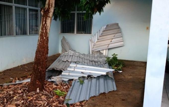 Temporal causa estragos em Flor do Sertão; confira fotos