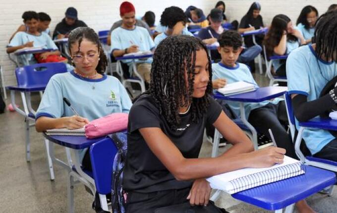 Pé-de-Meia Licenciaturas abre inscrições para 2026 e já beneficiou 107 estudantes em SC