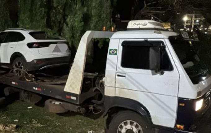 Veículo furtado em São Paulo é recuperado na fronteira entre Brasil e Argentina