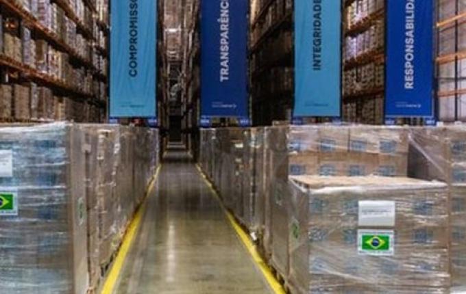 Lula anuncia envio de 40 toneladas de medicamentos à Venezuela