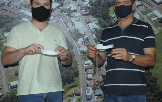 AMEOSC entrega quase 5 mil protetores faciais para municípios e entidades