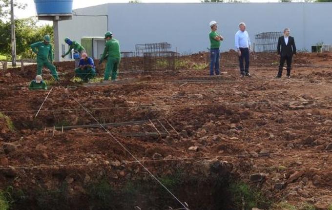 Obras para construção do novo pavilhão de Cultura são iniciadas em SMOeste