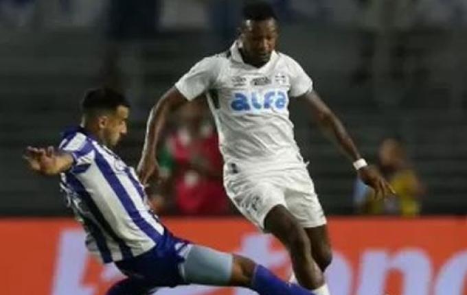 CSA vence Grêmio com virada nos acréscimos e tem vantagem na Copa do Brasil