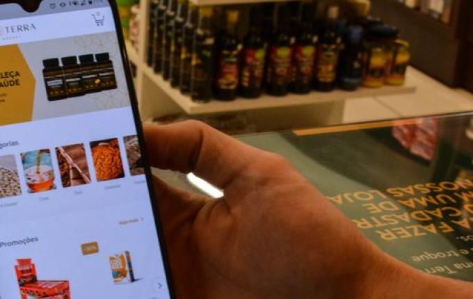 Divina Terra investe no e-commerce e já recebe pedidos de toda região