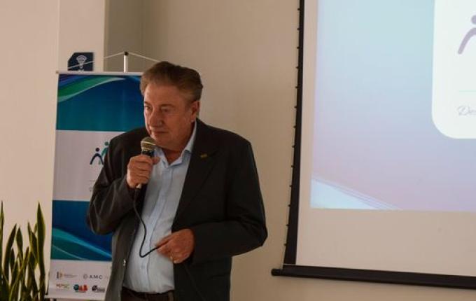 Programa Novos Caminhos homenageia adolescentes e parceiros no Extremo Oeste