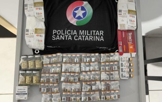 Polícia Militar apreende medicamentos contrabandeados durante abordagem em Saltinho