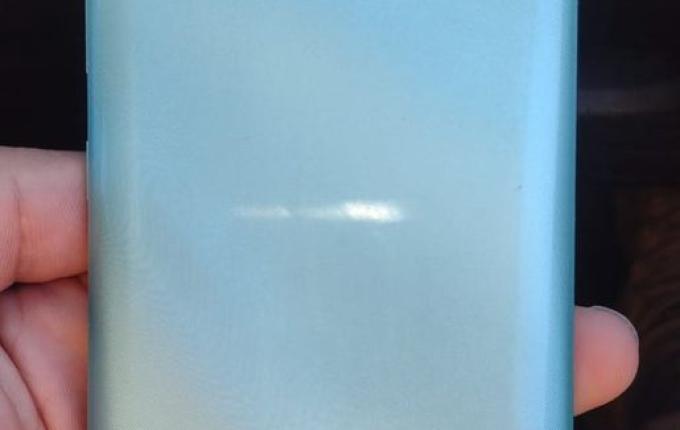 Homem é liberado após ser flagrado com celular furtado comprado por R$ 100