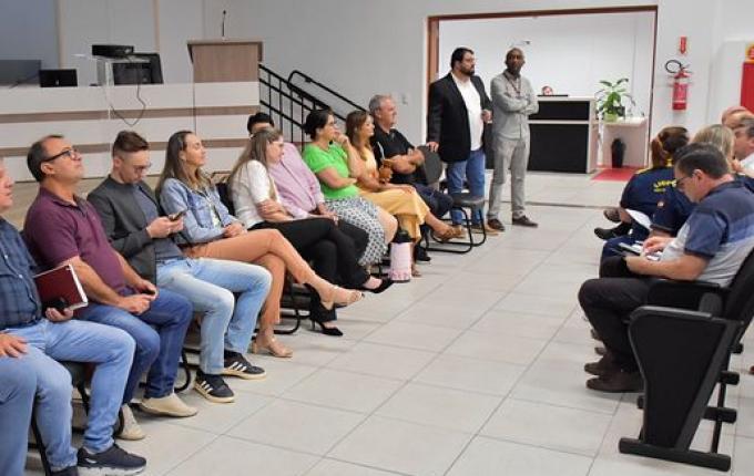 Câmara se reúne com entidades para tratar sobre emendas impositivas