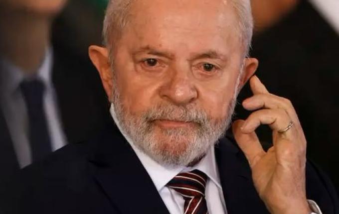 Partidos cobram Lula por declarações sobre EUA e dólar em meio às negociações por tarifaço