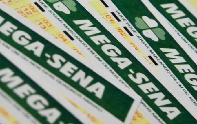 Aposta de SC acerta quina da Mega-Sena e fatura mais de R$ 55 mil