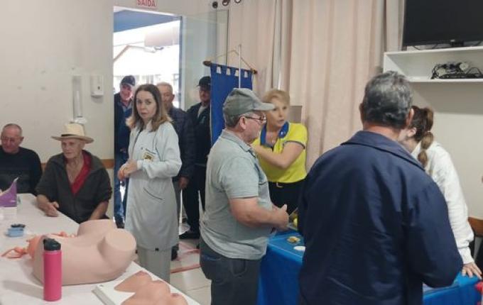 Descanso realiza mais de 270 atendimentos em ação do Novembro Azul