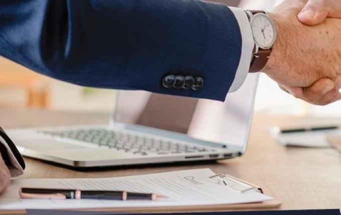 Belmonte segue orientação do TCE e interrompe obras privadas em terrenos públicos