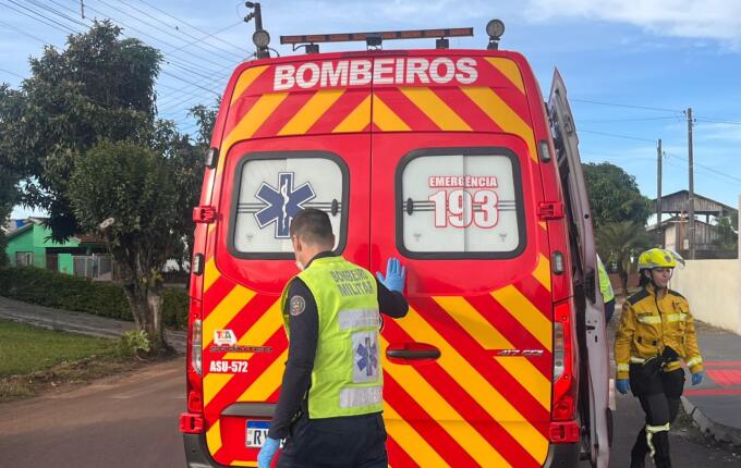 Queda de motocicleta deixa adolescente ferida em São Miguel do Oeste