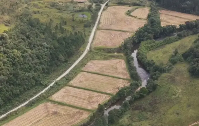 Licitação de barragem contra cheias em SC é suspensa e TCE cita sobrepreço de R$ 23,9 milhões