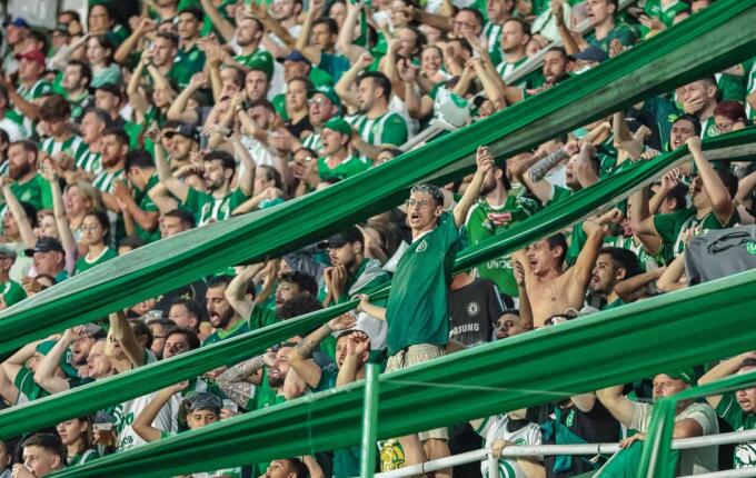 Pesquisa aponta Chapecoense com maior torcida em Santa Catarina