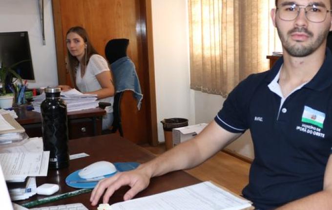 Setor de tributos de Iporã do Oeste trabalha na digitalização de processos