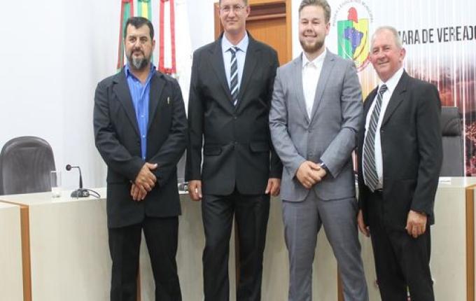 Câmaras de Vereadores elegem mesa diretora