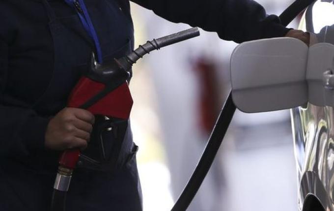 Petrobras anuncia aumento de 5,2% no preço da gasolina e 14,3% no diesel