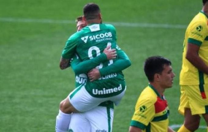 VÍDEO: Chape vence Sampaio Corrêa por 1 a 0 e garante primeira vitória na Série B