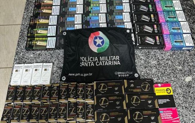 Homem é preso por contrabando de cigarros eletrônicos e anabolizantes em Abelardo Luz