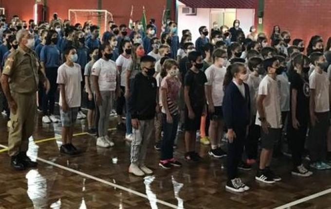 Encerramento da segunda semana da Escola Cívico-Militar