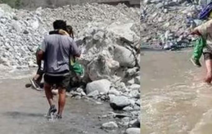 Professor atravessa rio com alunos nas costas para que possam estudar e comove a web