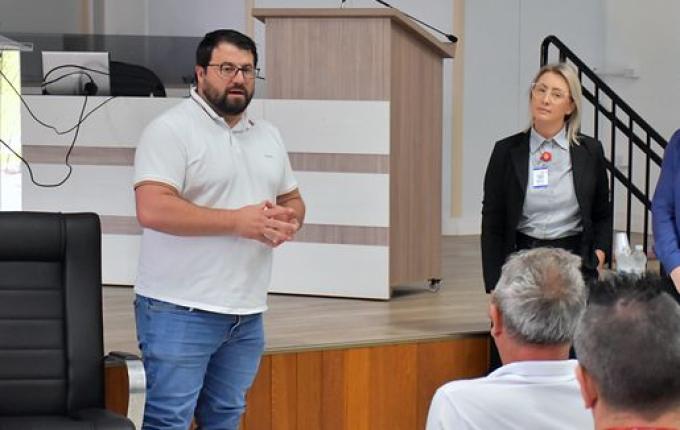 Direção do Hospital Regional apresenta projeto de ampliação aos vereadores