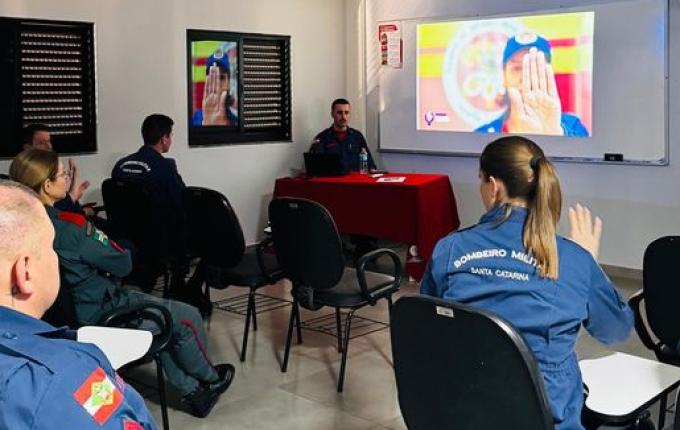 Bombeiros de SMO iniciam preparação para operação contra violência à mulher