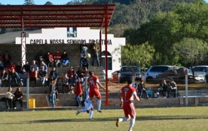OUÇA: Inter da Fátima promove interclubes de futebol máster