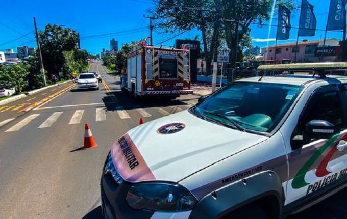 SMO: engavetamento deixa feridos e veículo destruído