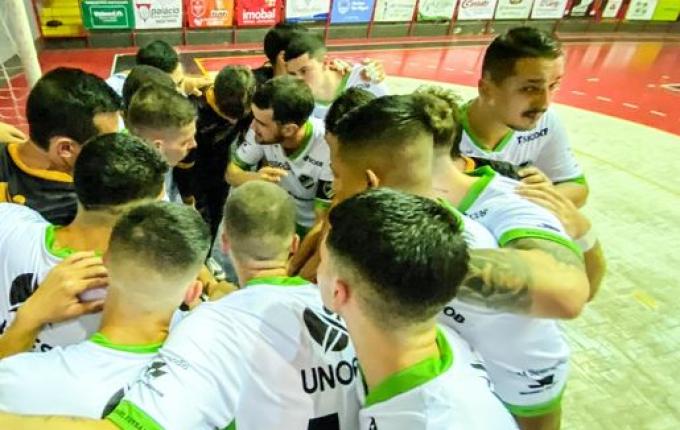 São Miguel Futsal enfrenta equipe de Palmitos neste sábado