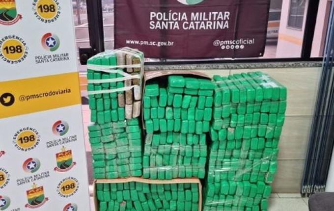 Polícia apreende quase 230 kg de maconha em Novo Horizonte