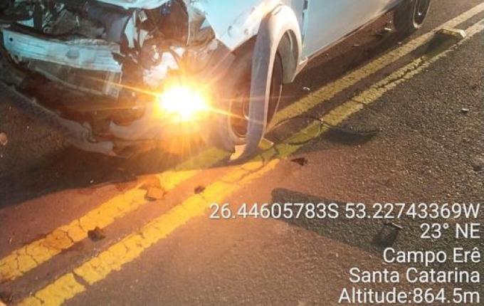 Veículos colidem na SC-305 entroncamento com SC-161