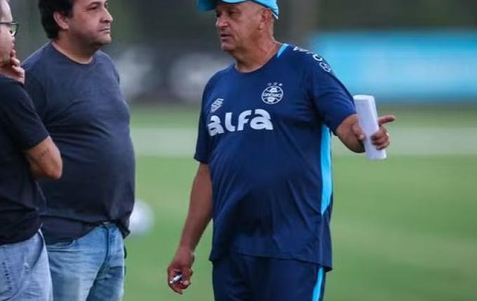 Grêmio terá técnico interino que trabalhou com Roger e auxiliar ex-Corinthians no Gre-Nal