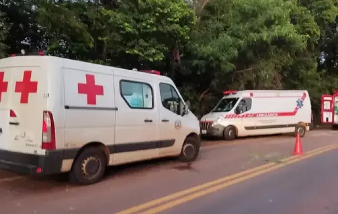 Acidente com ônibus escolar deixa 8 mortos e 15 feridos no Paraná