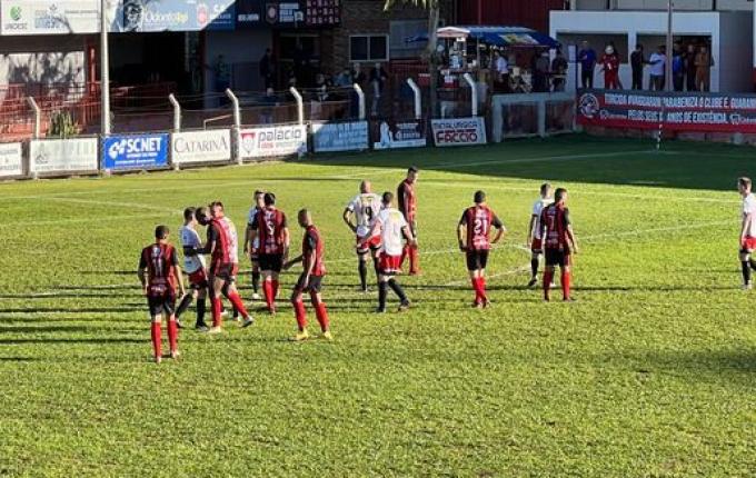 Guarani enfrenta Metropol em busca de manutenção da liderança na Taça Unsa Bier