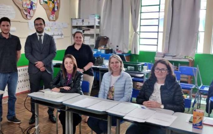 Iporã do Oeste elege duas conselheiras tutelares; nova votação será realizada